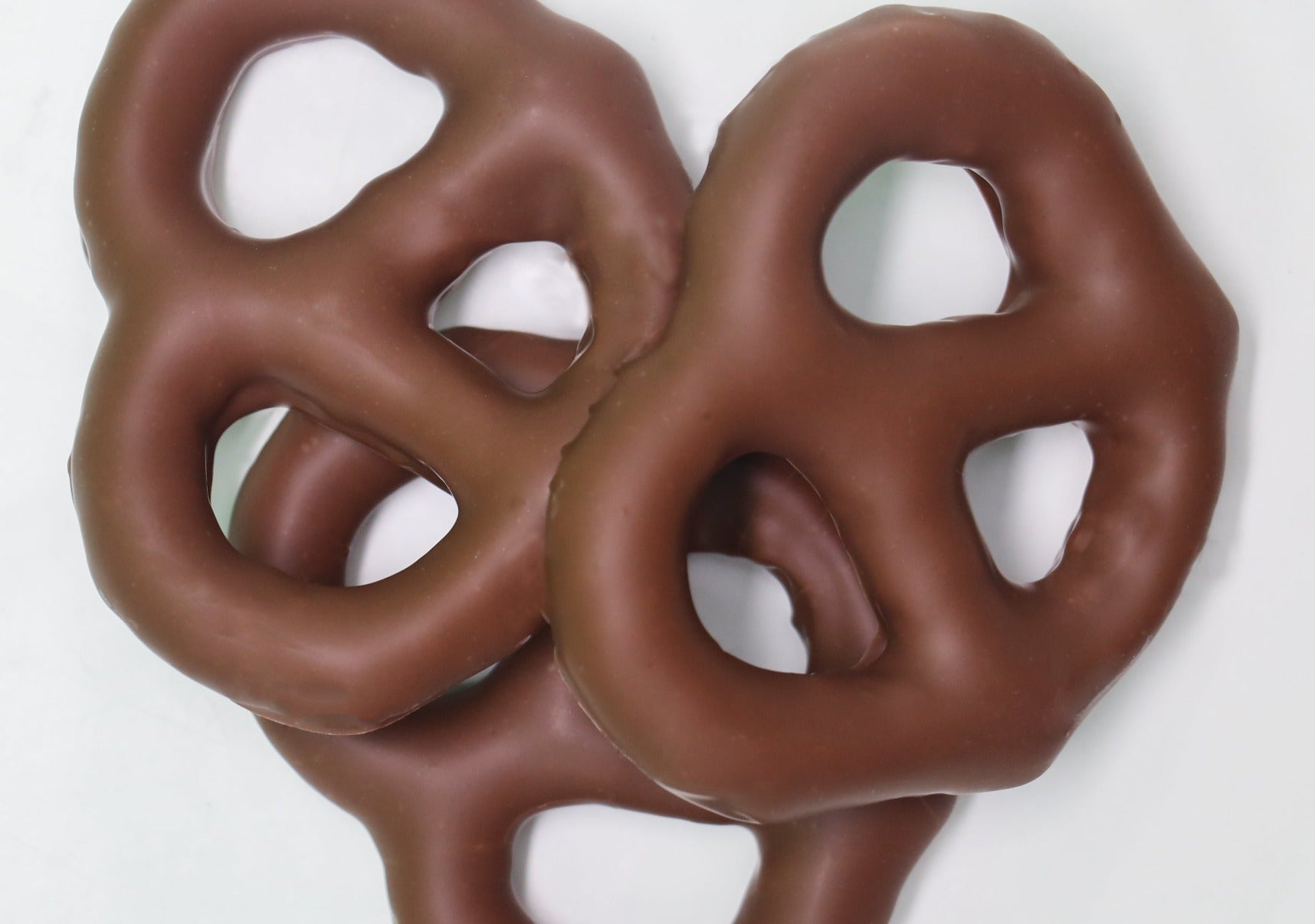 CHOCOLATE DIPPED PRETZELS