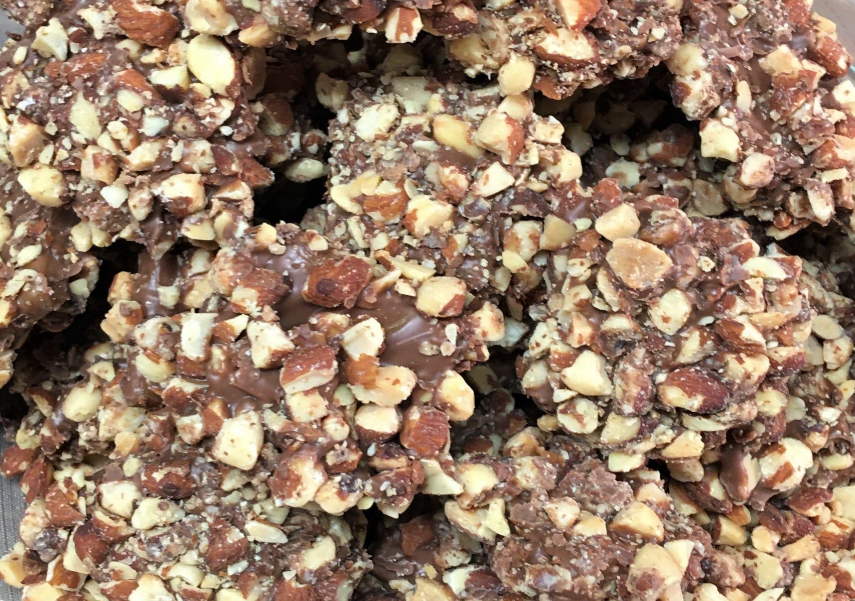 ALMOND BUTTERCRUNCH